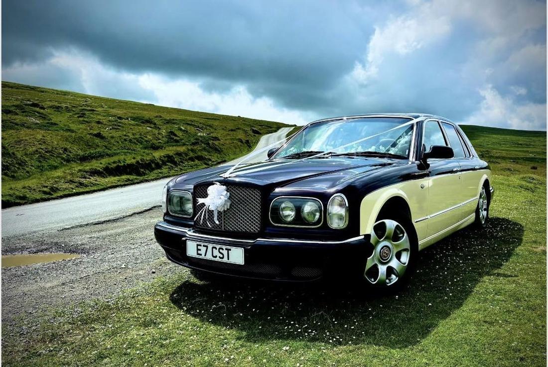 Bentley Arnage, additional view