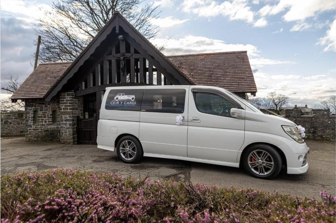 Luxury Mini Bus, additional view