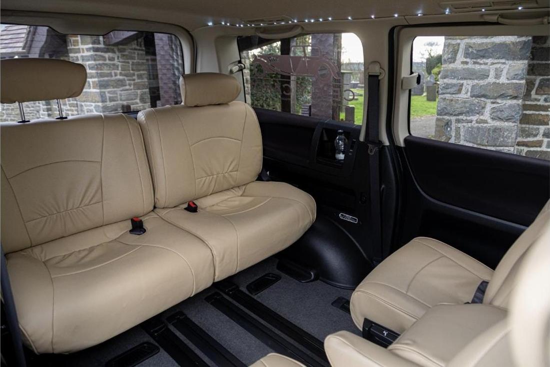 Luxury Mini Bus, additional view