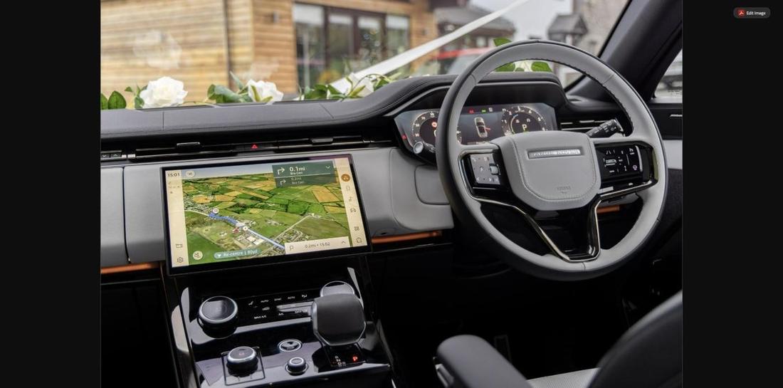 Range Rover Sport, additional view